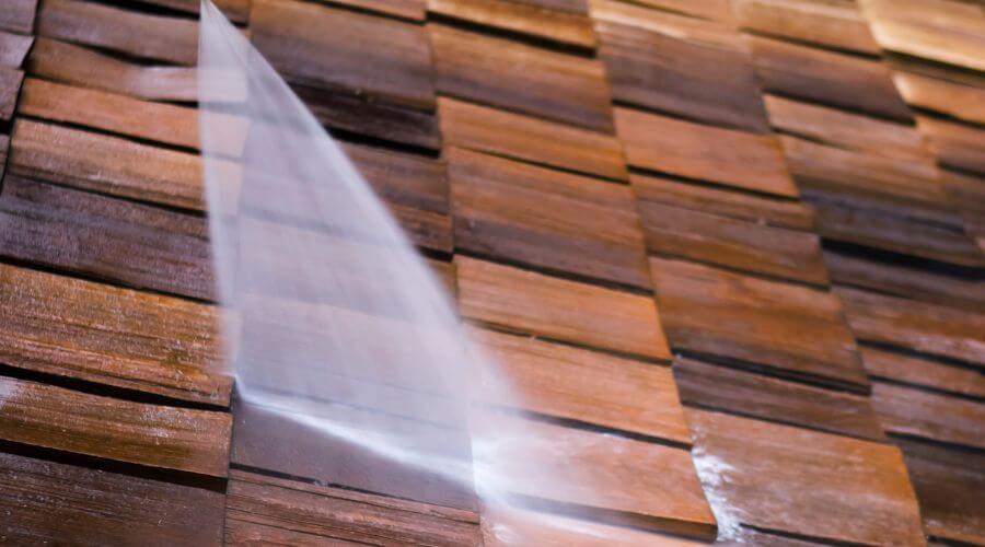Professional gutter cleaning in Roosevelt, WA